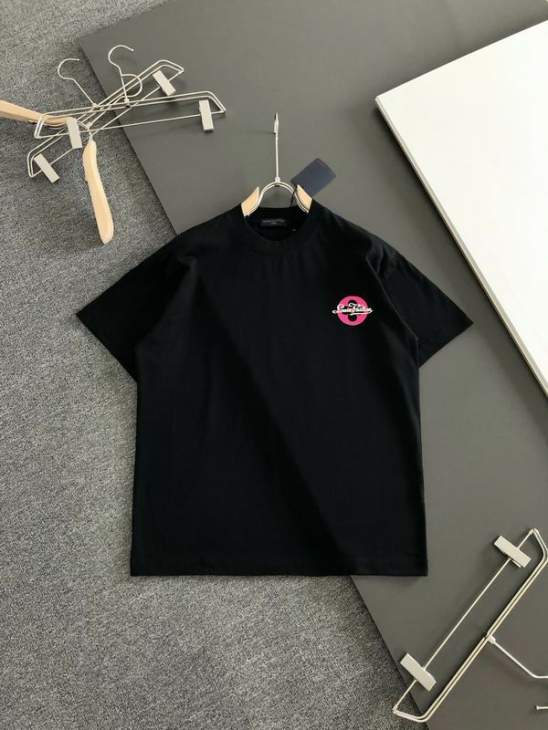 Picture of Louis Vuitton T Shirts Short _SKULVS-2XLtltx2407748